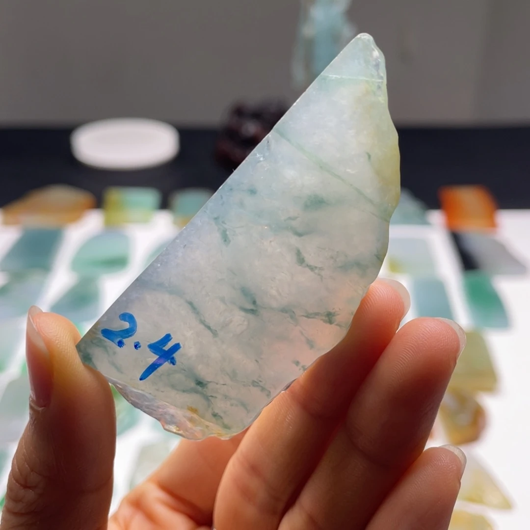 定制翡翠未镶嵌包工