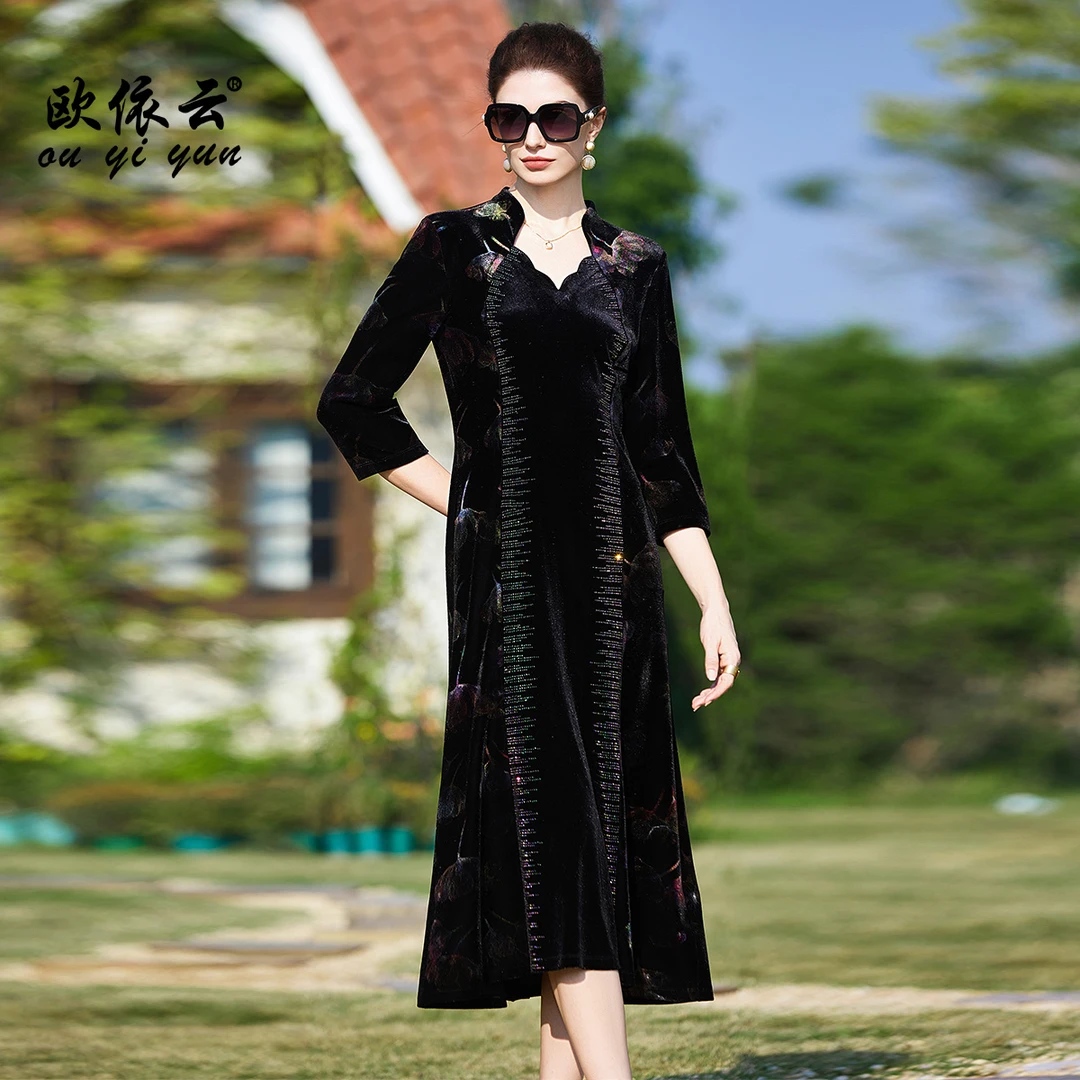 50609欧依云中年妈妈气质长旗袍改良连衣裙收腰显瘦洋气裙子春
