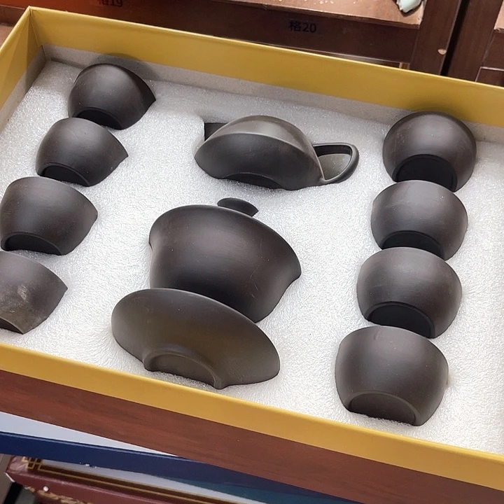 孤品茶具套装等。