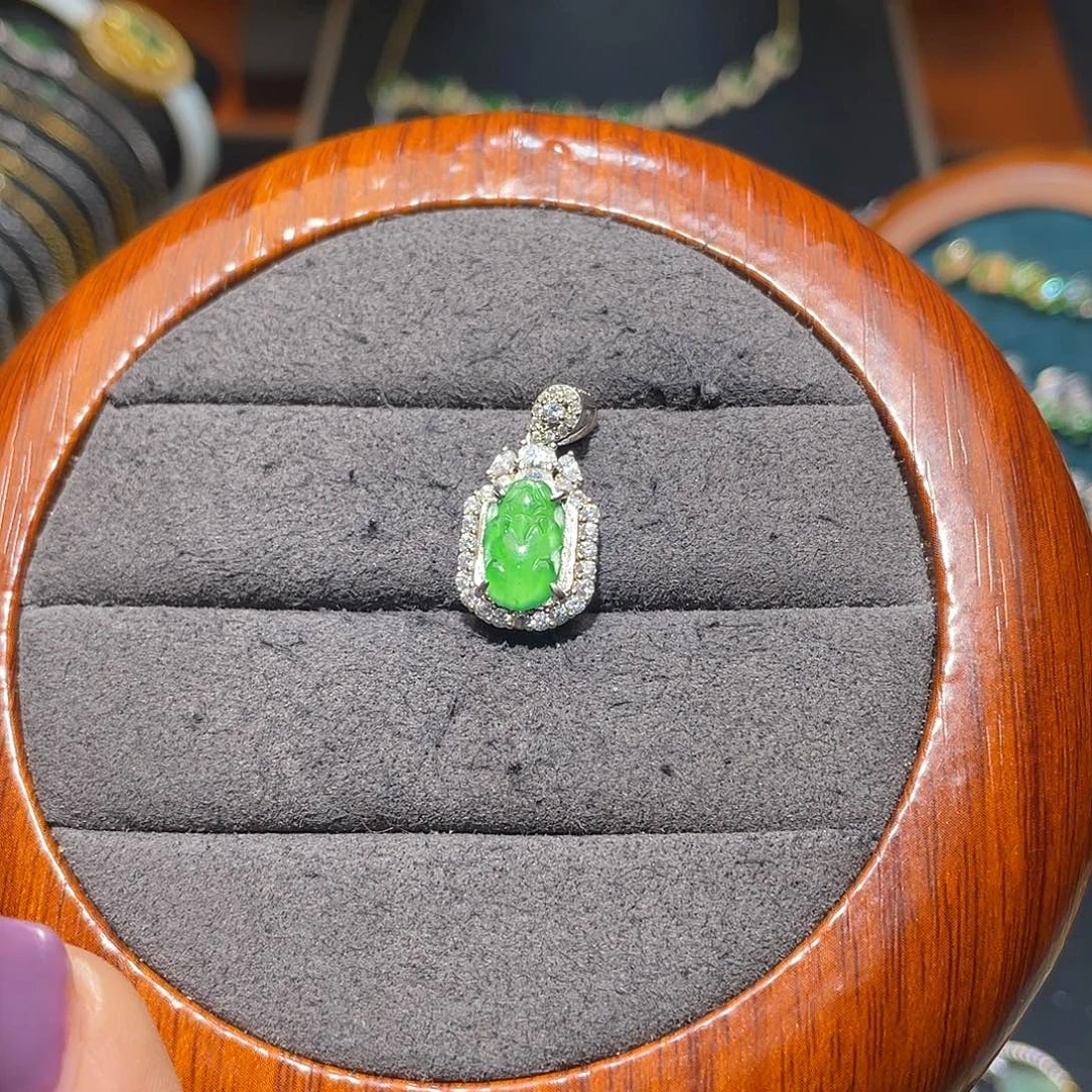 翡翠银S925镶嵌颈饰