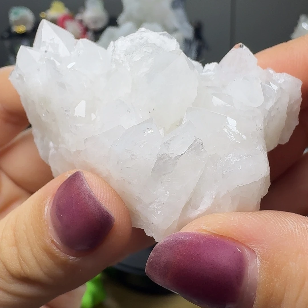 石材半朵玫瑰福利不退换