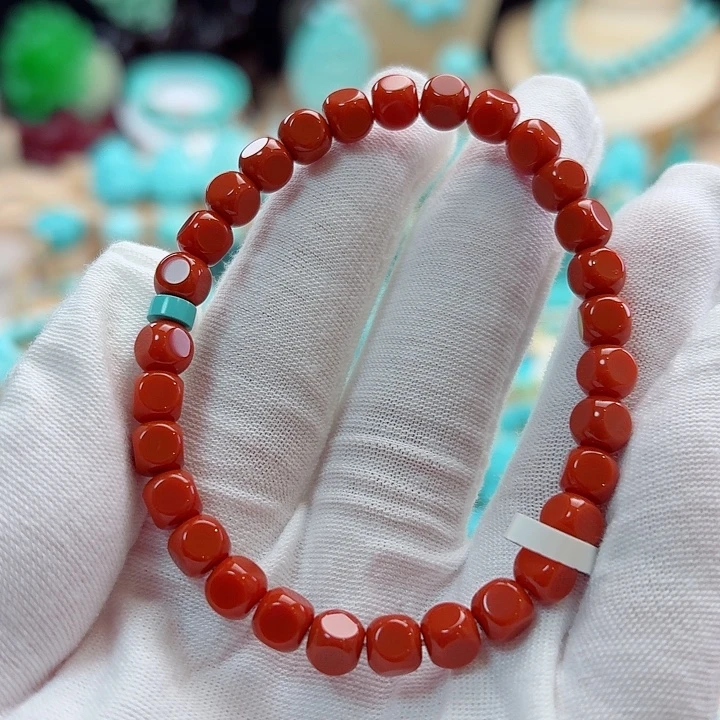 南红玛瑙未镶嵌珠宝奇石