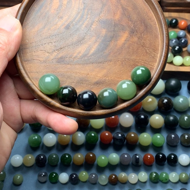 和田玉卡14×6颗未镶嵌咖**ξ