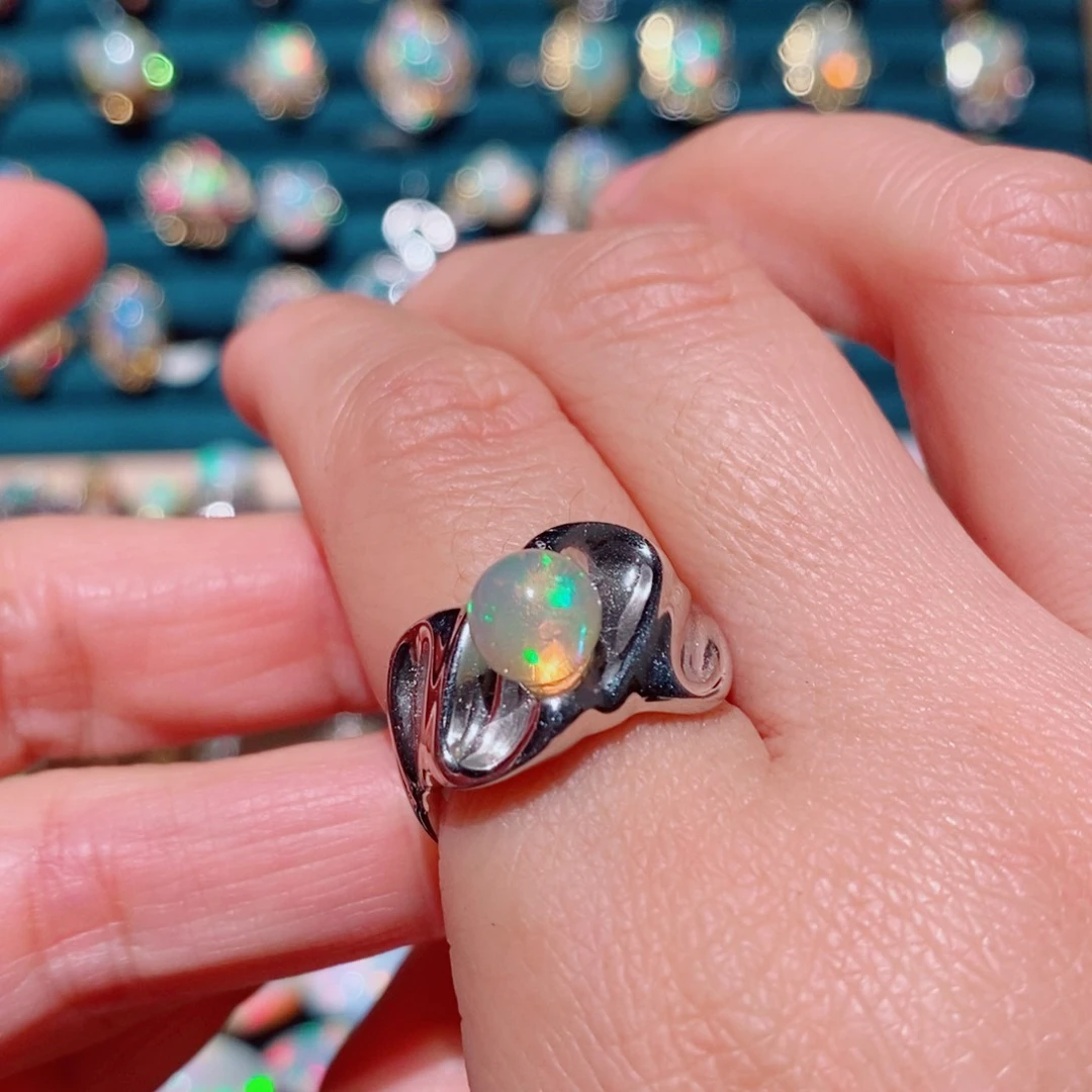 欧泊欧泊戒指银S925镶嵌