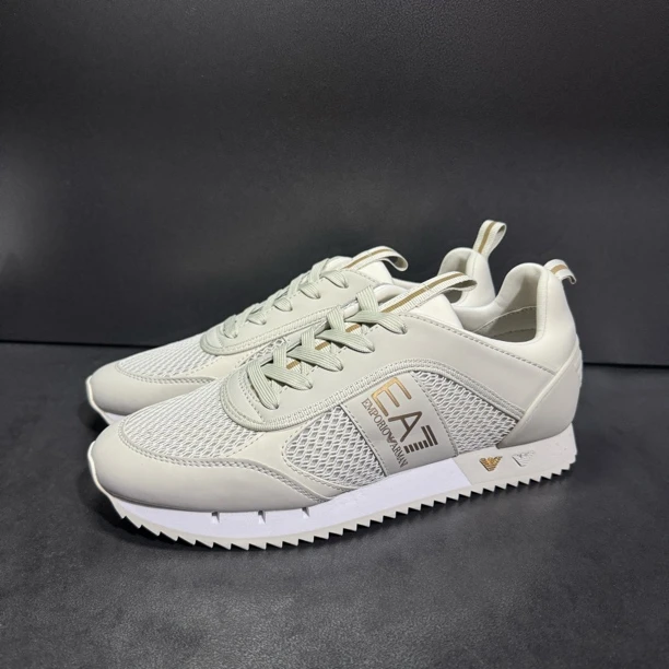 99新 EMPORIO ARMANI/安普里奥·阿玛尼 40码/米棕色 休闲运动鞋