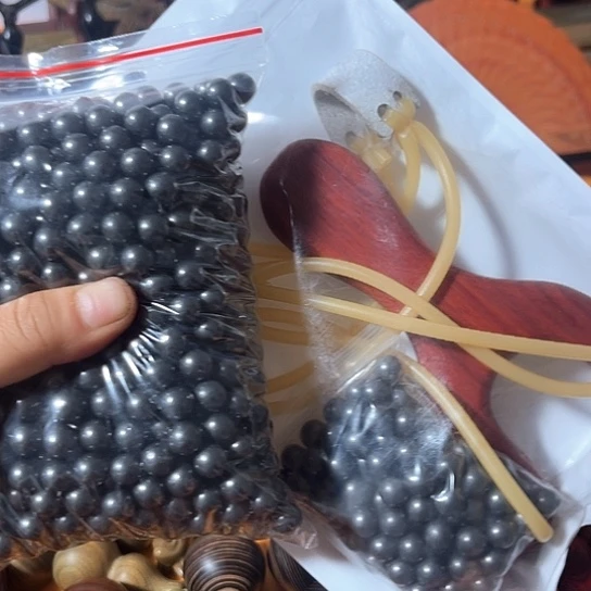 木绍氏紫檀红花梨弹弓一组