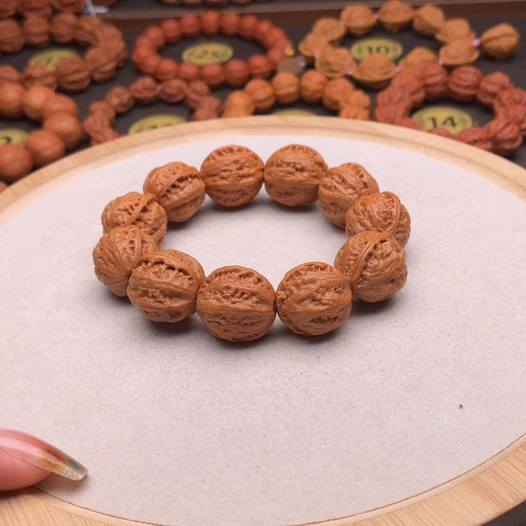 手串文玩核桃八棱
