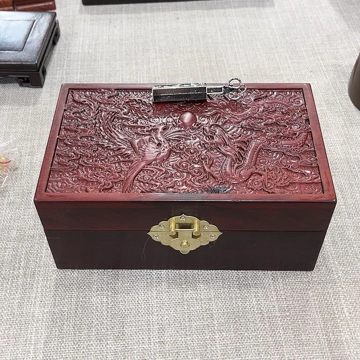 手工艺品琉璃红木工艺品雕刻工艺微暇