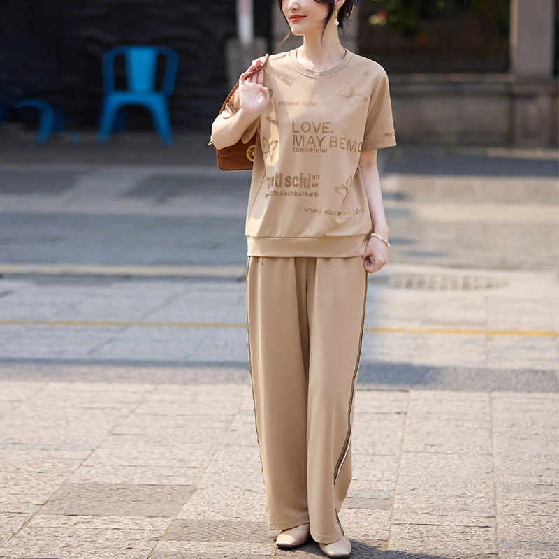 休闲妈妈夏装套装洋气短袖运动服中老年时尚女装母亲节夏季两件套