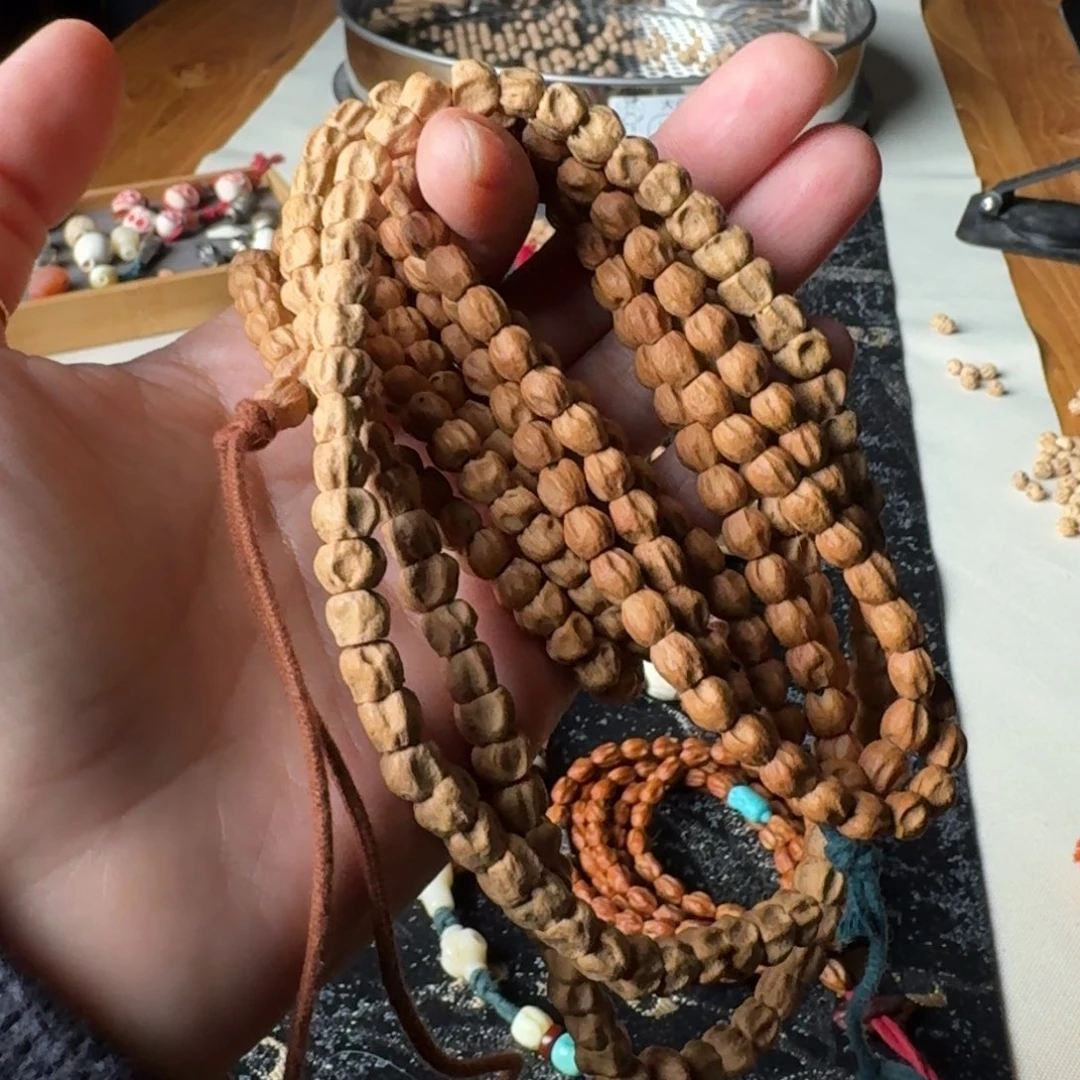 柏香籽/百香籽手串H***?