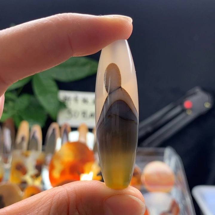 玛瑙/玉髓颈饰未镶嵌48