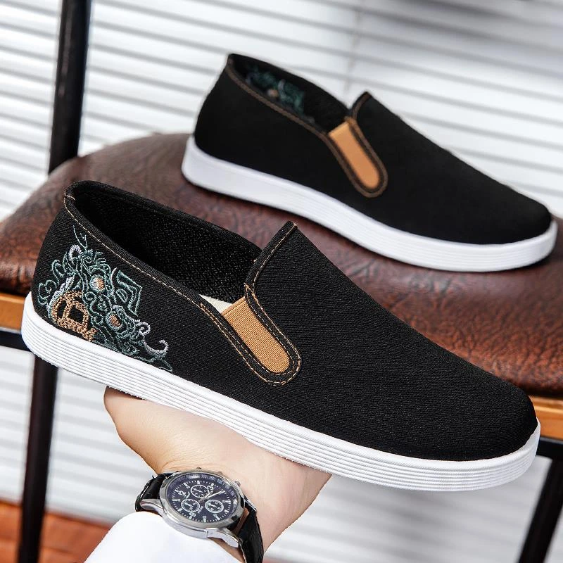 男款老北京布鞋单鞋貔貅刺绣夏季新款透气一脚蹬懒人鞋黑色休闲鞋