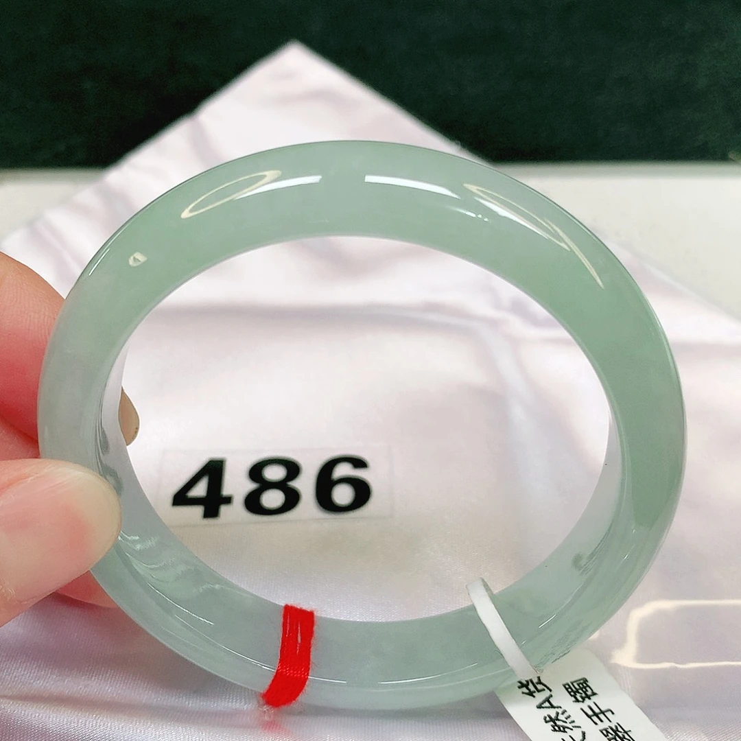 翡翠手镯未镶嵌486
