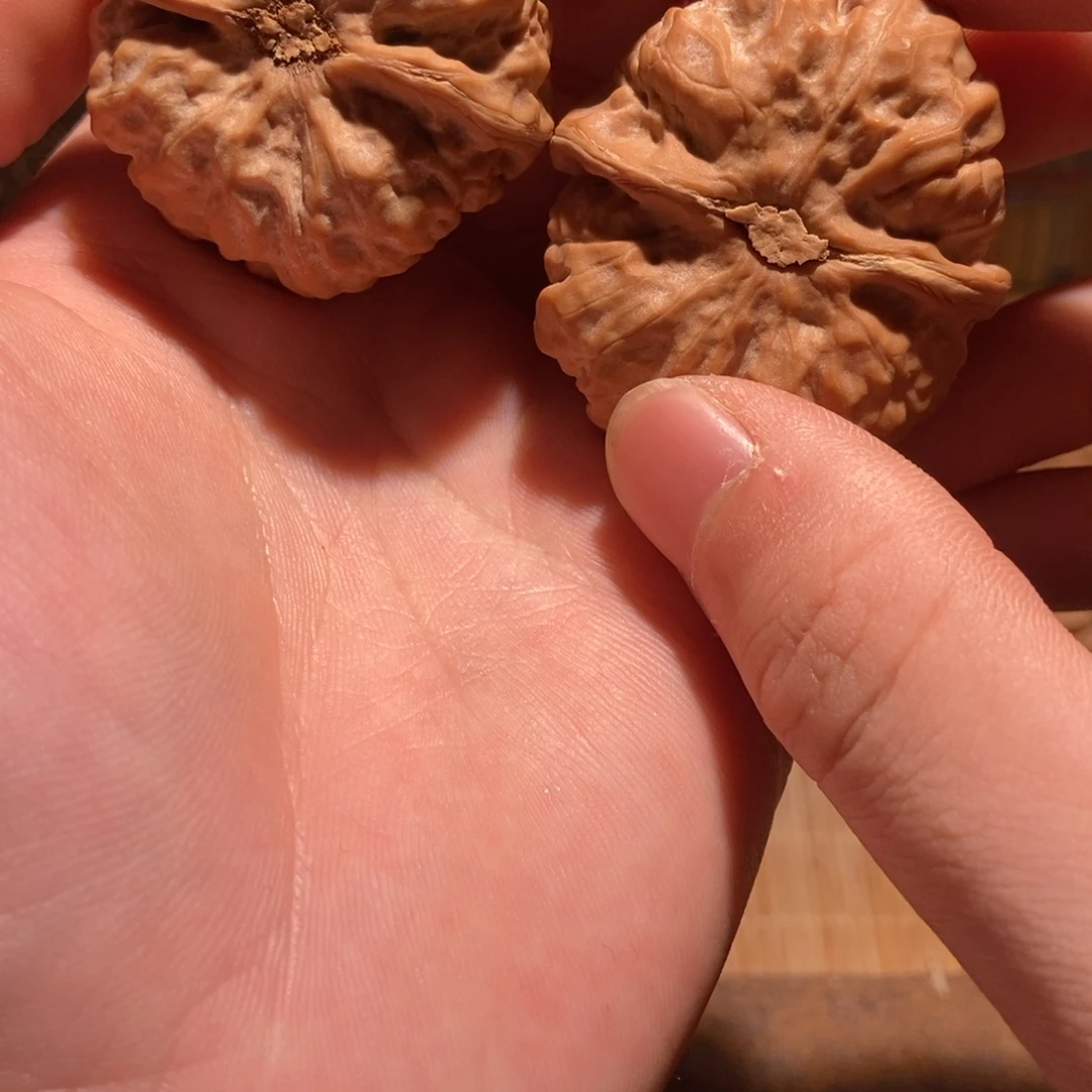 梦****文玩核桃吊坠蛤蟆头D03