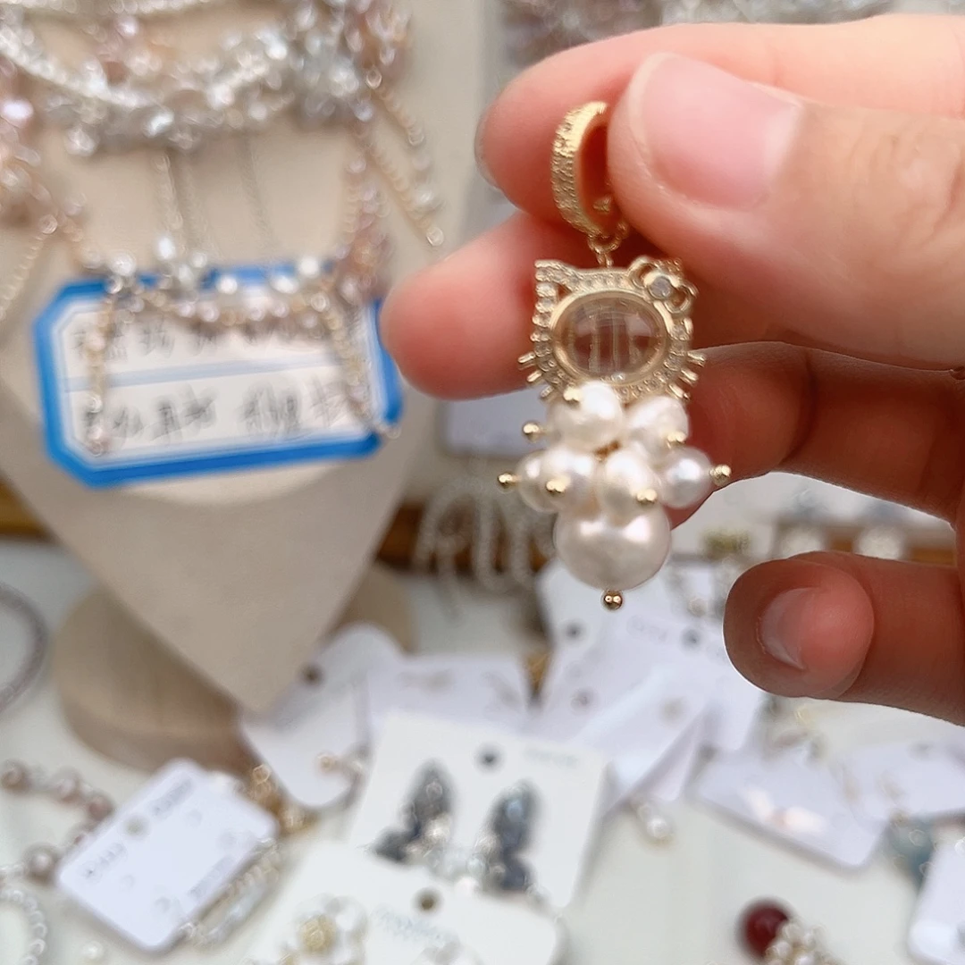 颈饰未镶嵌淡水珍珠