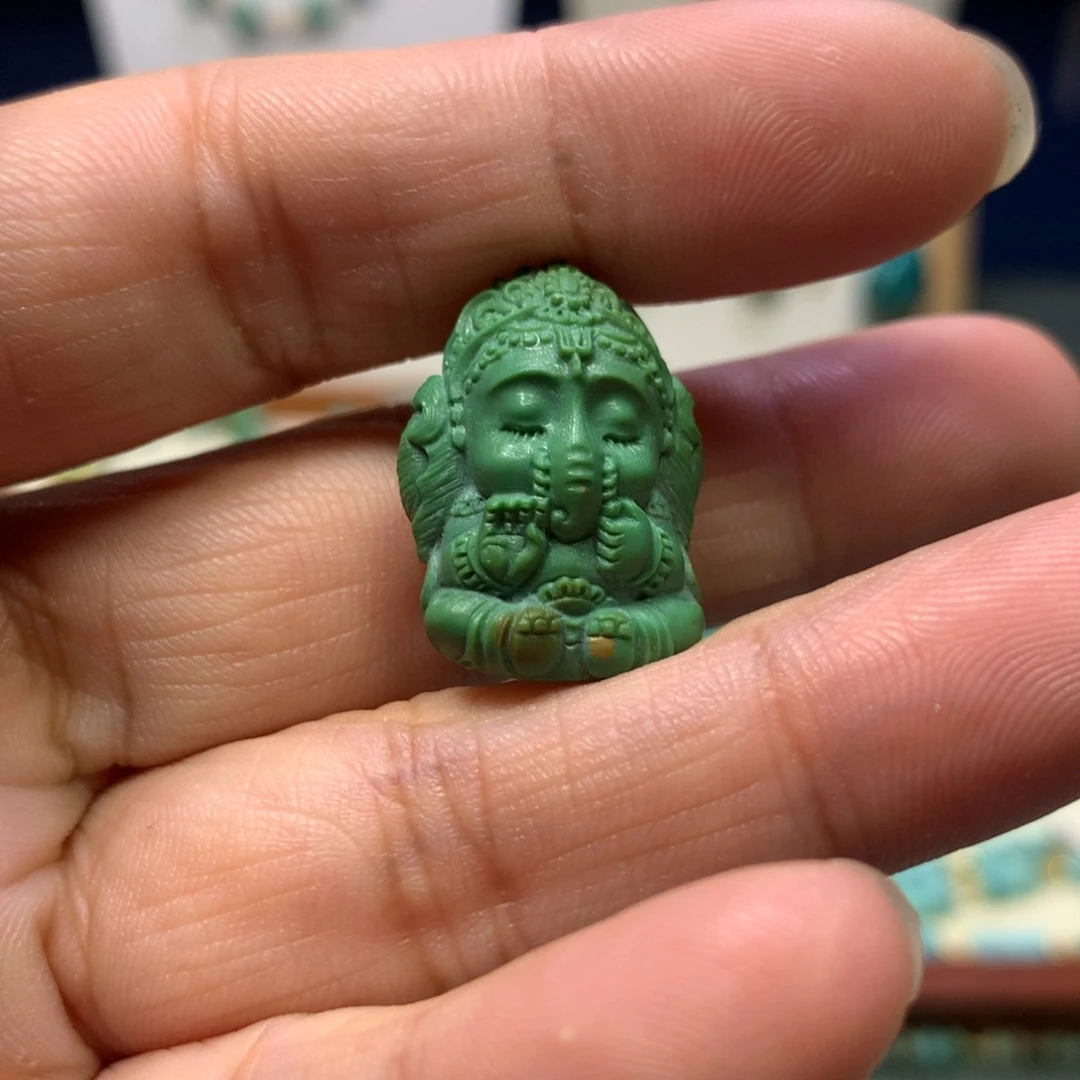 绿松石未镶嵌象神