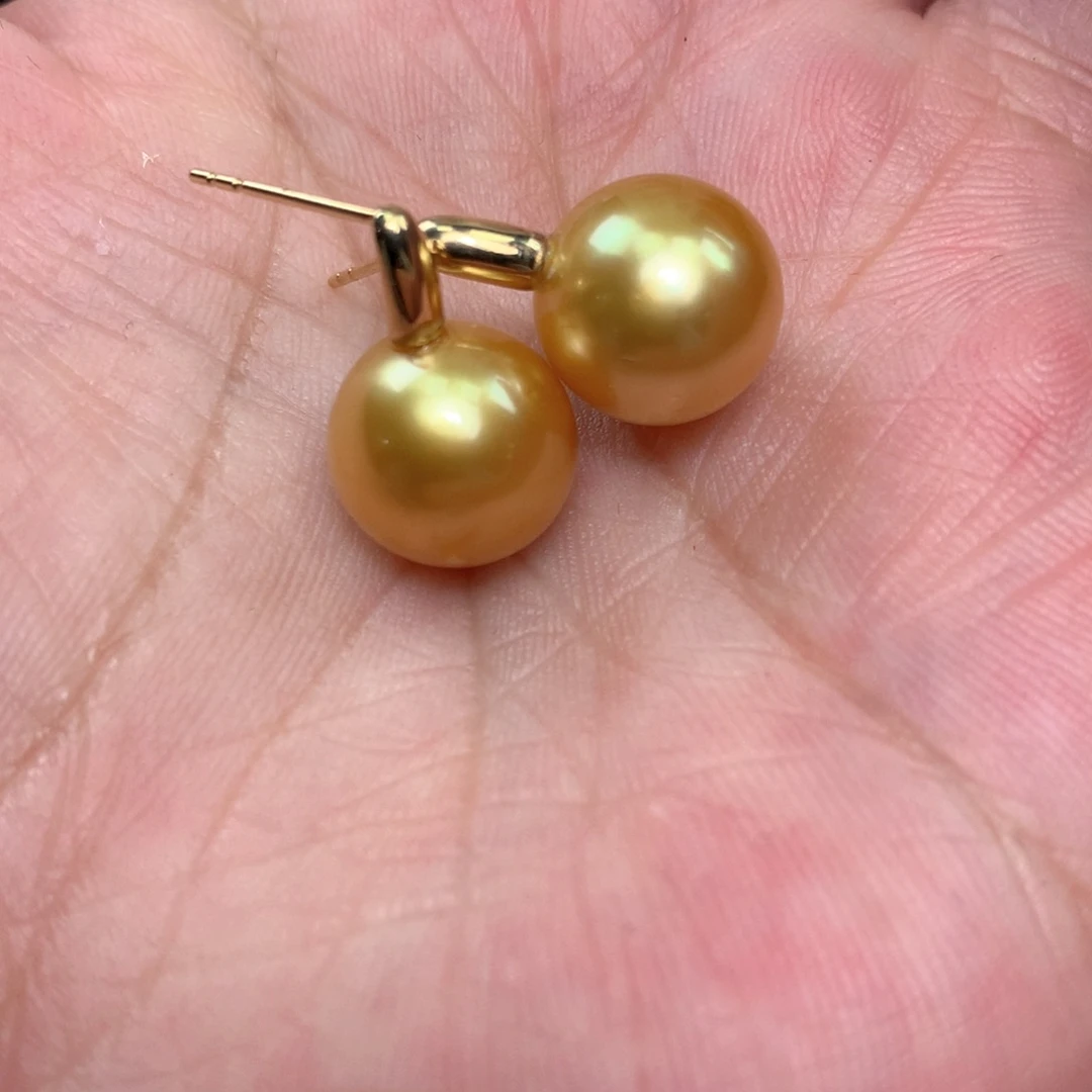 海水珍珠耳饰18K金镶嵌