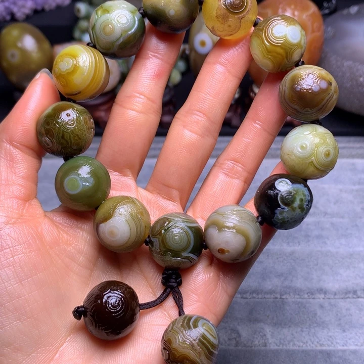 草***虎玛瑙/玉髓未镶嵌裸石