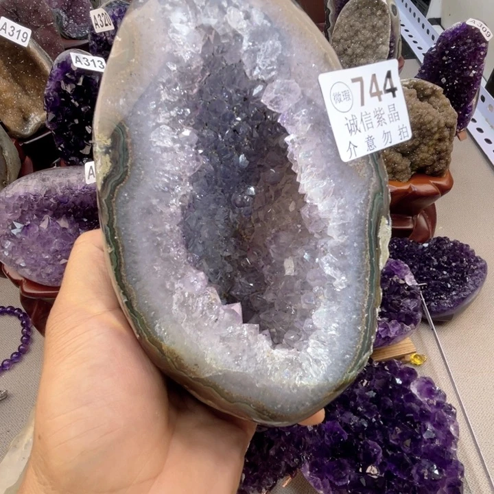未镶嵌大型摆件（非配饰）水晶