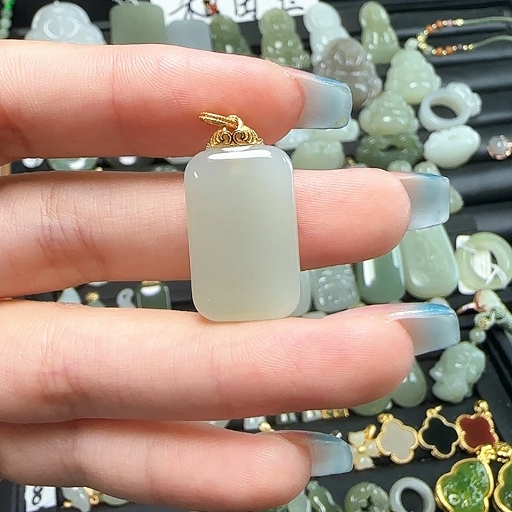 和田玉银S925镶嵌颈饰