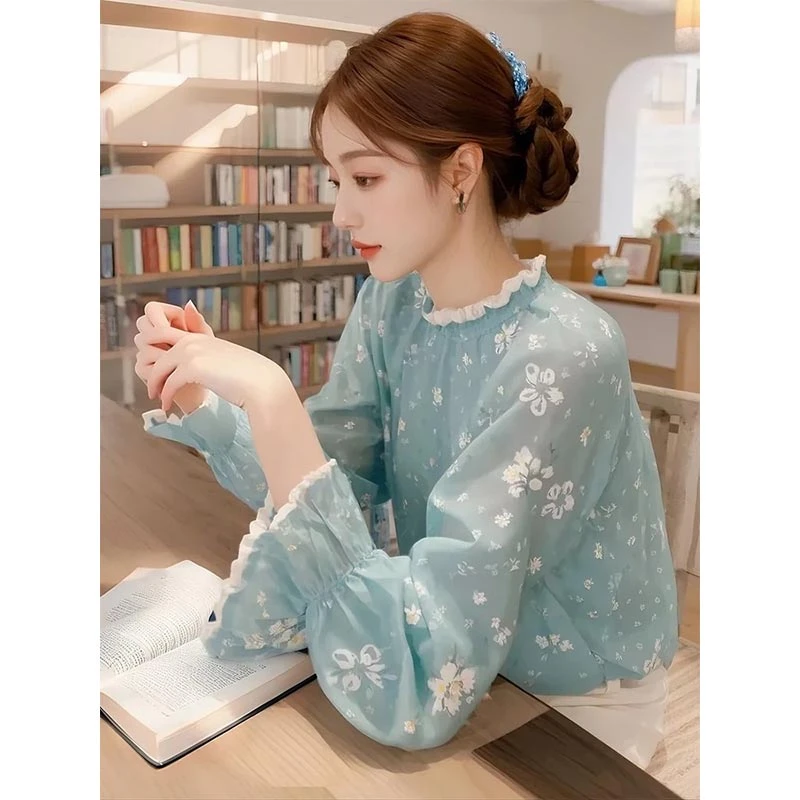 法式高级感碎花衬衫上衣女2025春季新款时髦气质蕾丝拼接长袖小衫