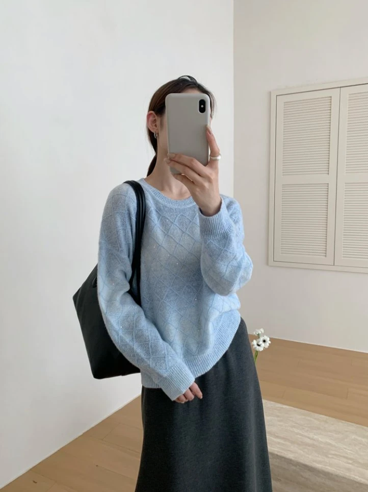 【潘潘.698887】秋冬新款驼羊绒珠片渐变菱格设计师女装上新针织衫