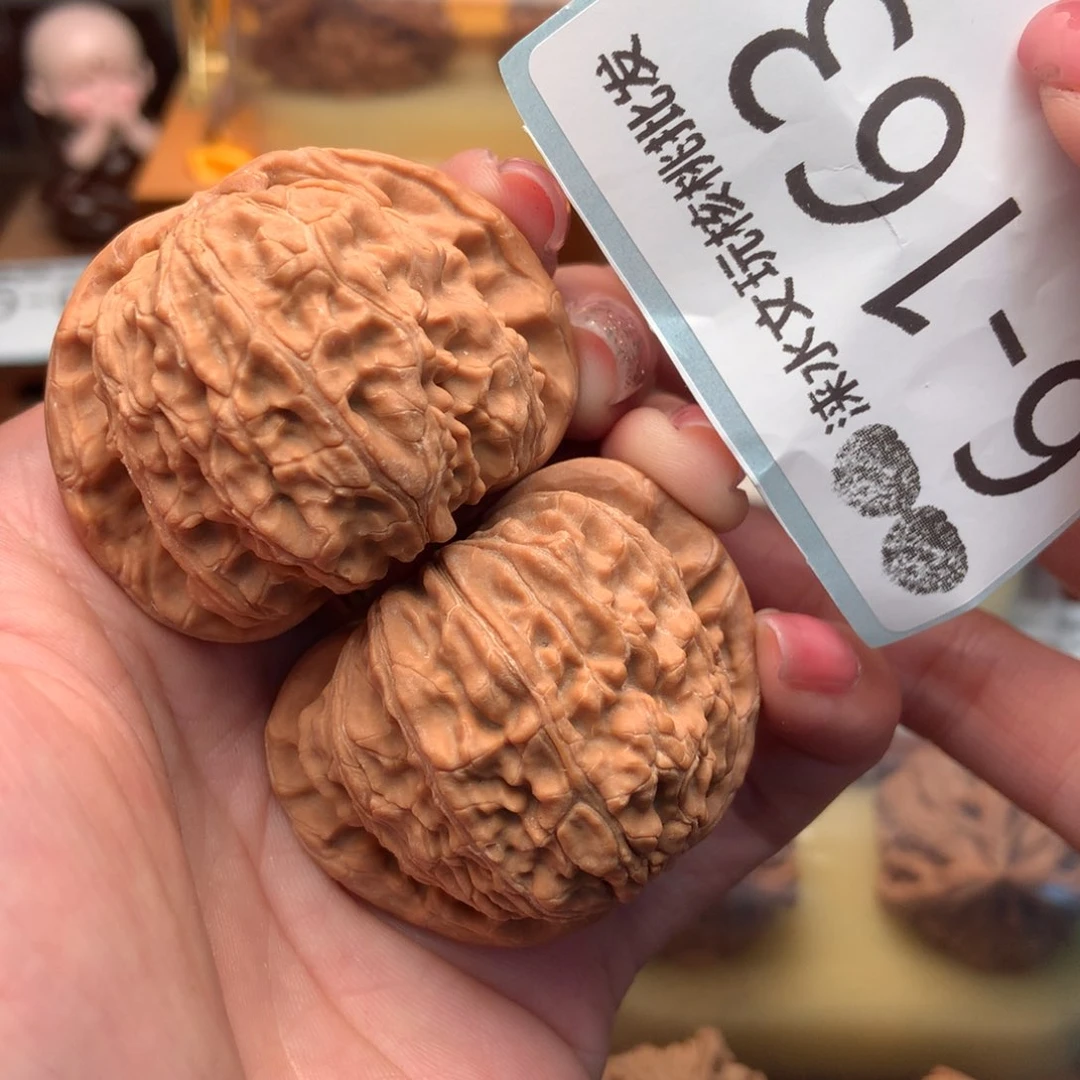 文玩核桃把件44球白