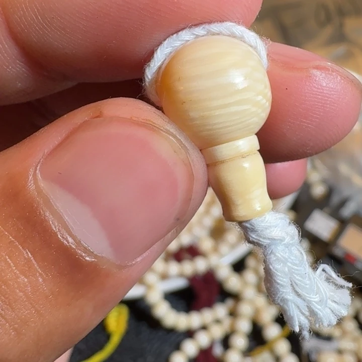 开***众菩提根/象牙果吊坠