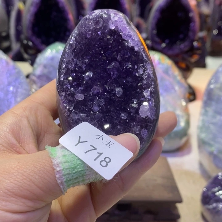 水晶摆件未镶嵌摆件