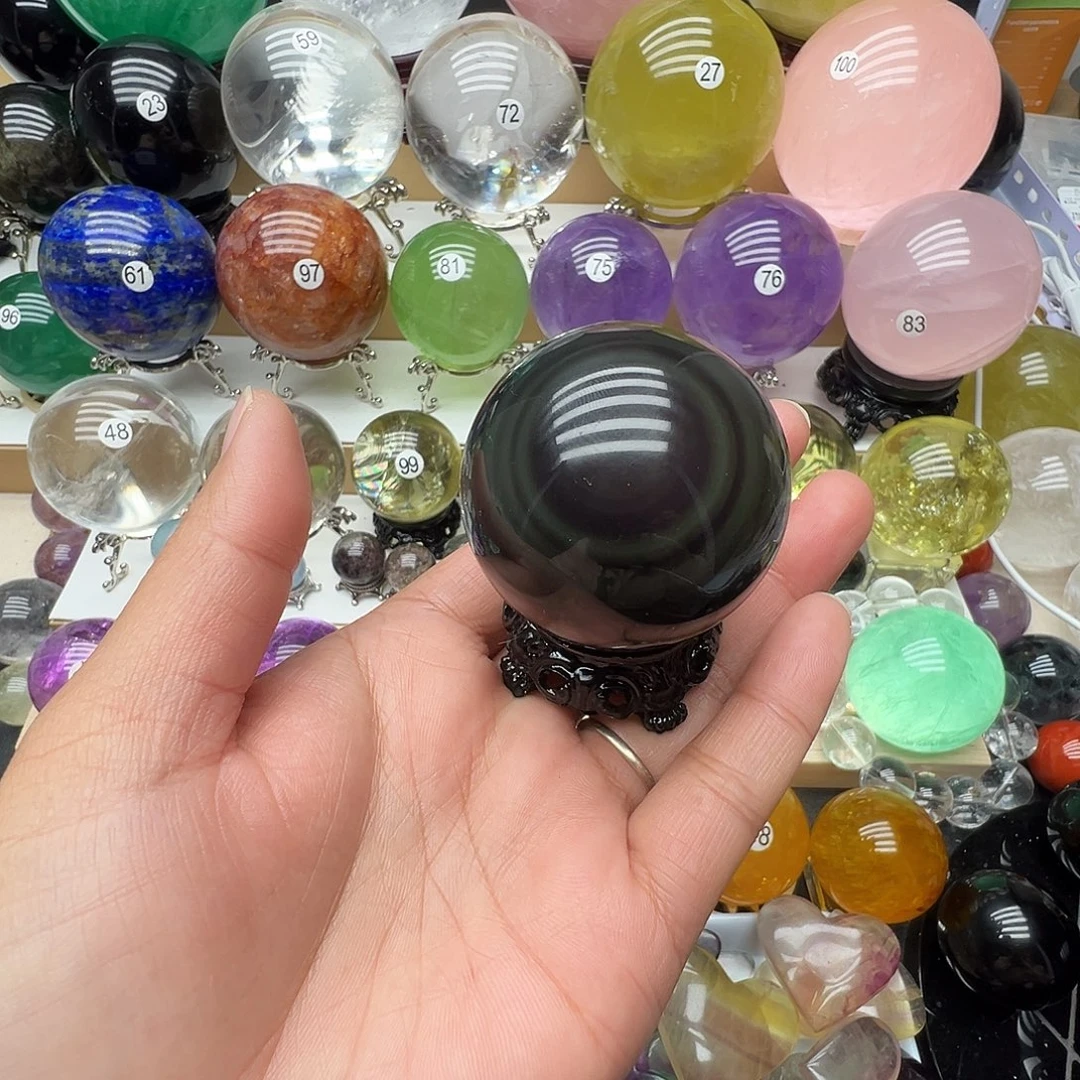 未镶嵌水晶珠宝半成品