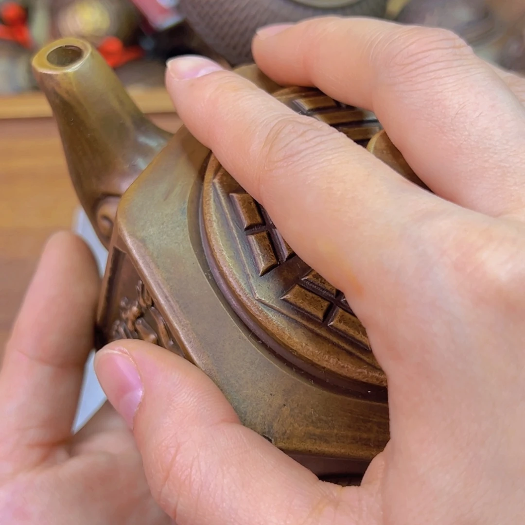 紫金风磨铜四象壶