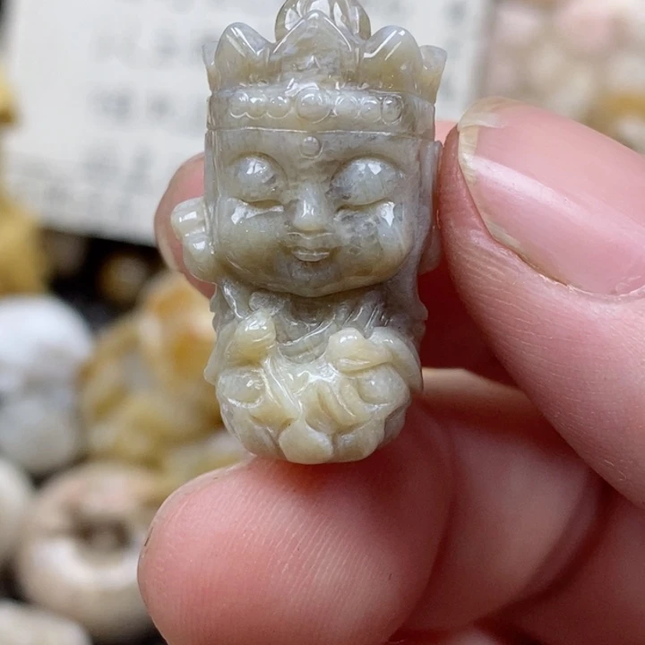 颈饰未镶嵌硅化珊瑚（珊瑚玉）小
