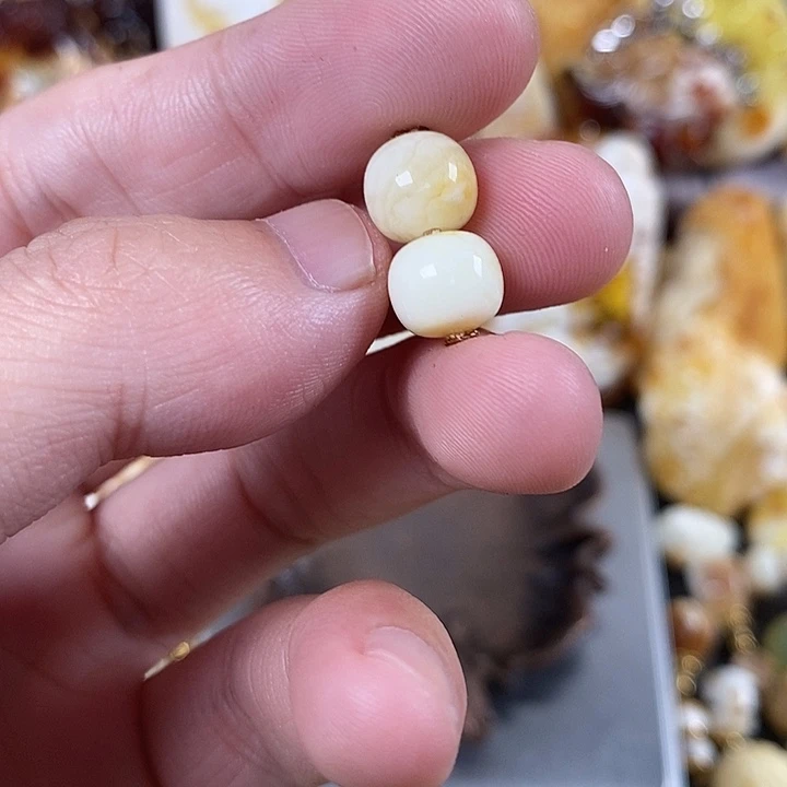 琥珀未镶嵌裸石我