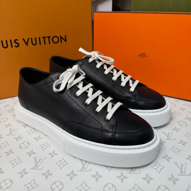 99新 Hermes/爱马仕 爱马仕厚底板鞋43码