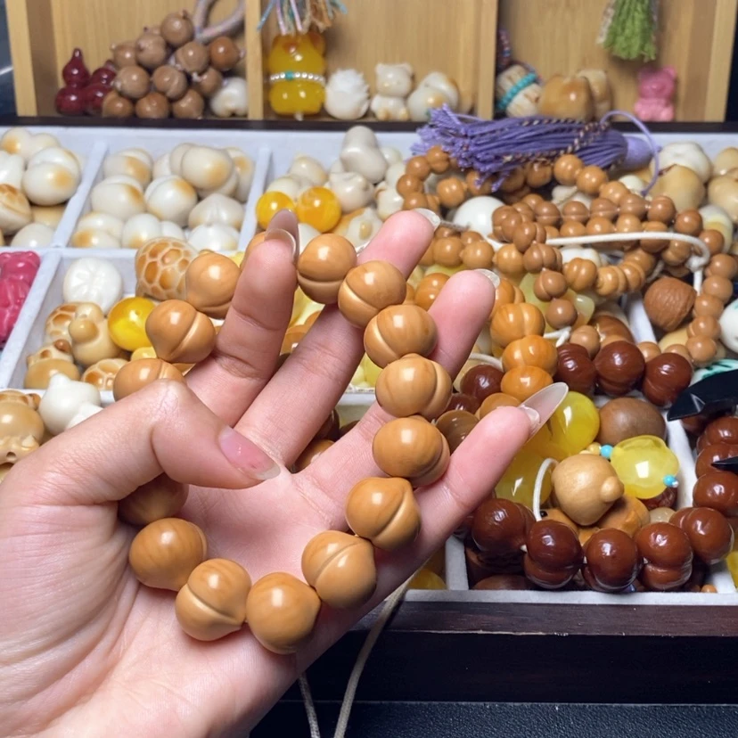 【闪购商品】吊坠猴头核桃汉**哥