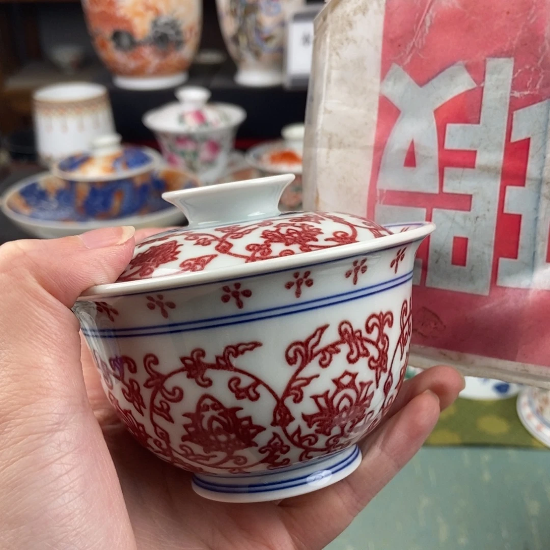 陶瓷设计风格现代文学