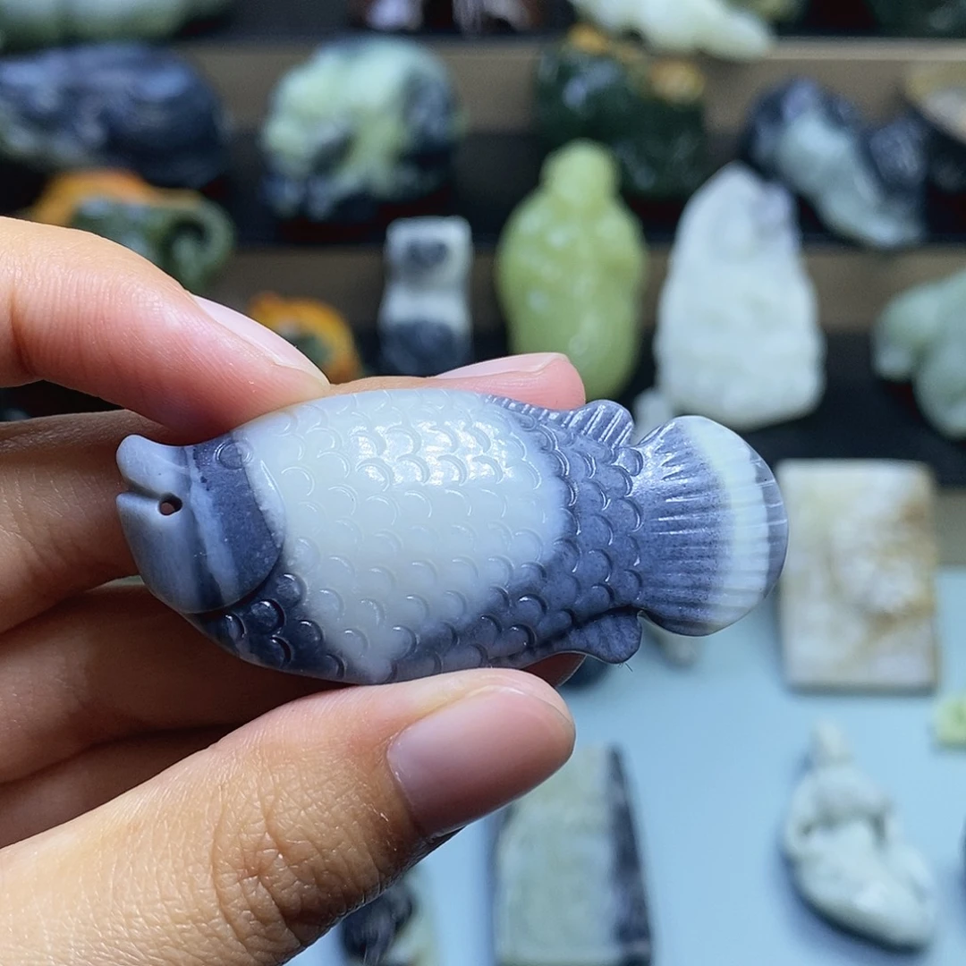 【闪购商品】颈饰未镶嵌和田玉我**素