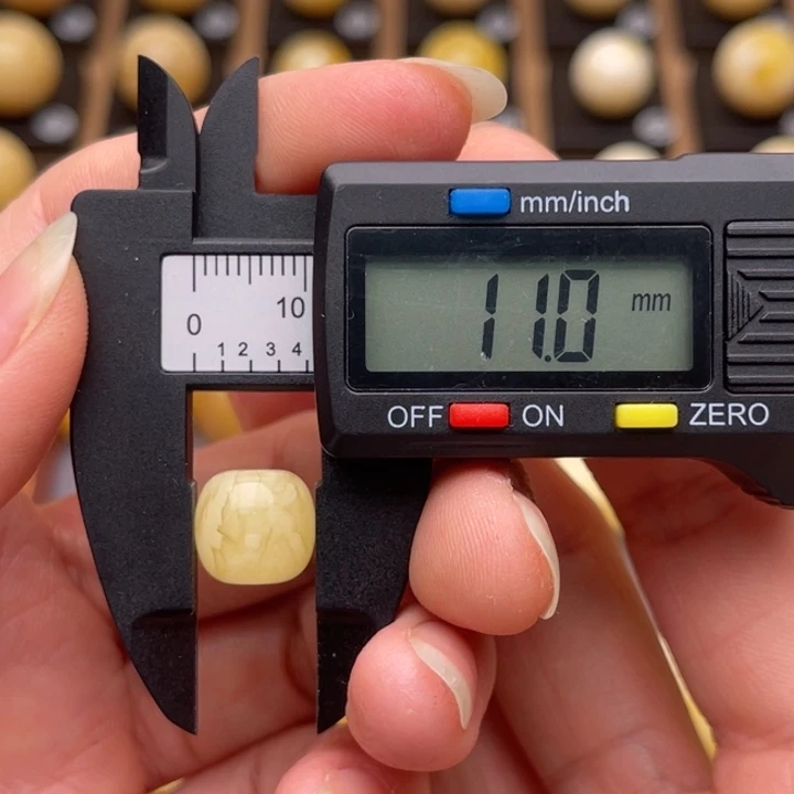 裸石琥珀未镶嵌s****2蜜蜡老型鸽