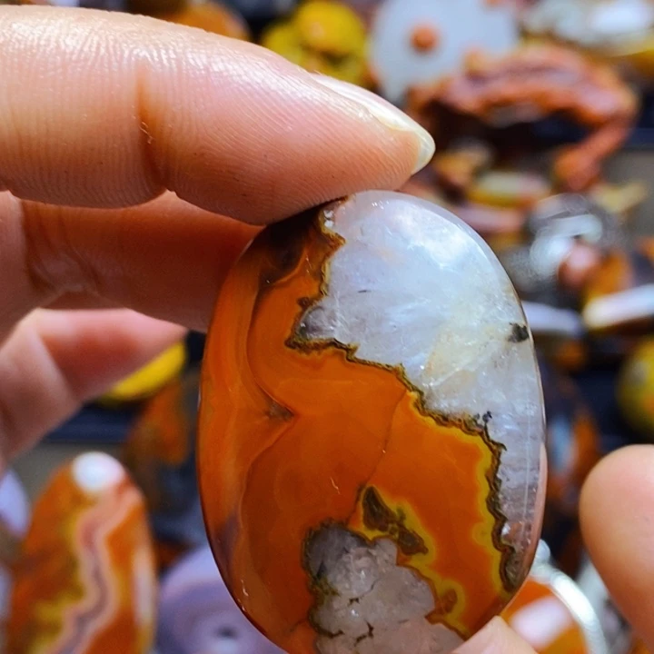 玛瑙/玉髓未镶嵌颈饰