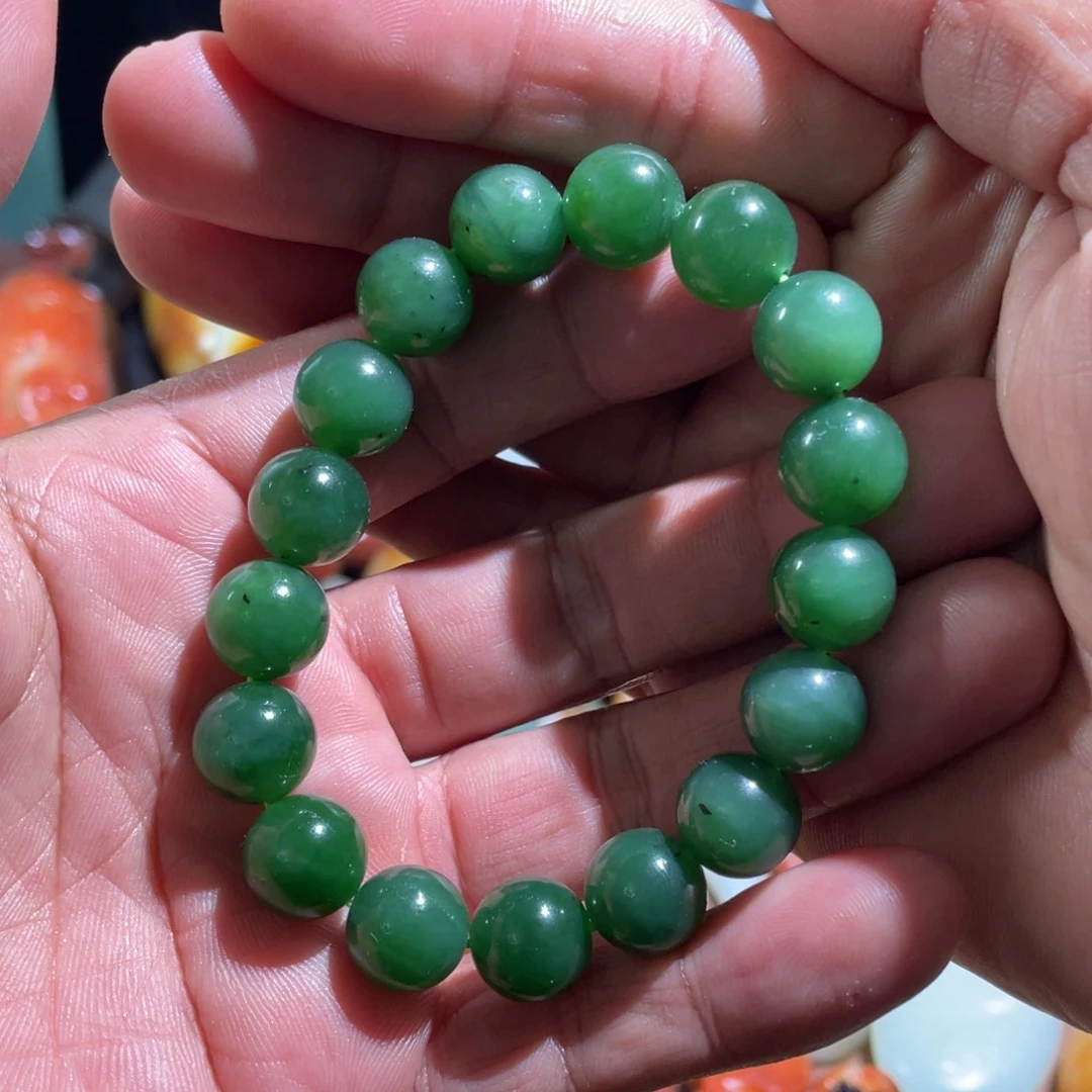 和田玉（碧玉）未镶嵌手链