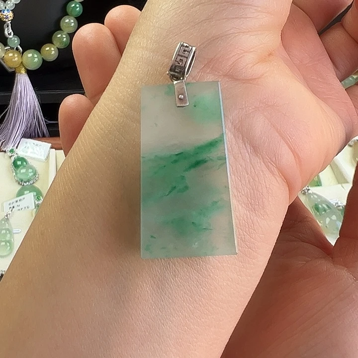 石英质玉银S925镀金镶嵌颈饰