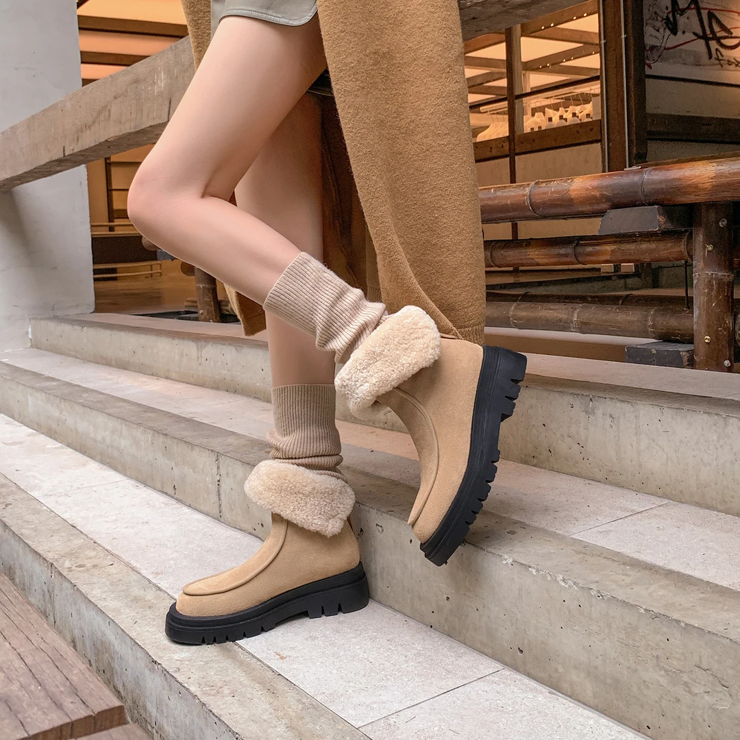 手工新款5cm羊羔毛厚底可爱风中筒保暖冬季时尚雪地靴圆头一脚蹬