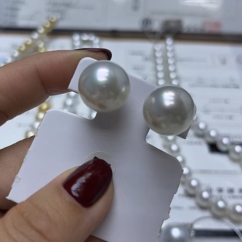 耳饰海水珍珠未镶嵌