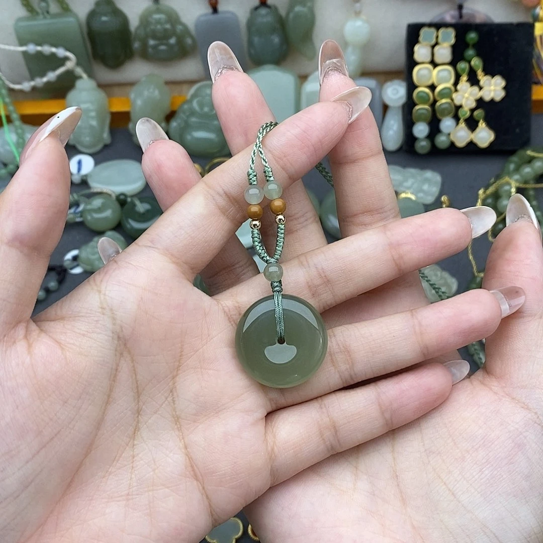 吊坠(不含链)未镶嵌和田玉