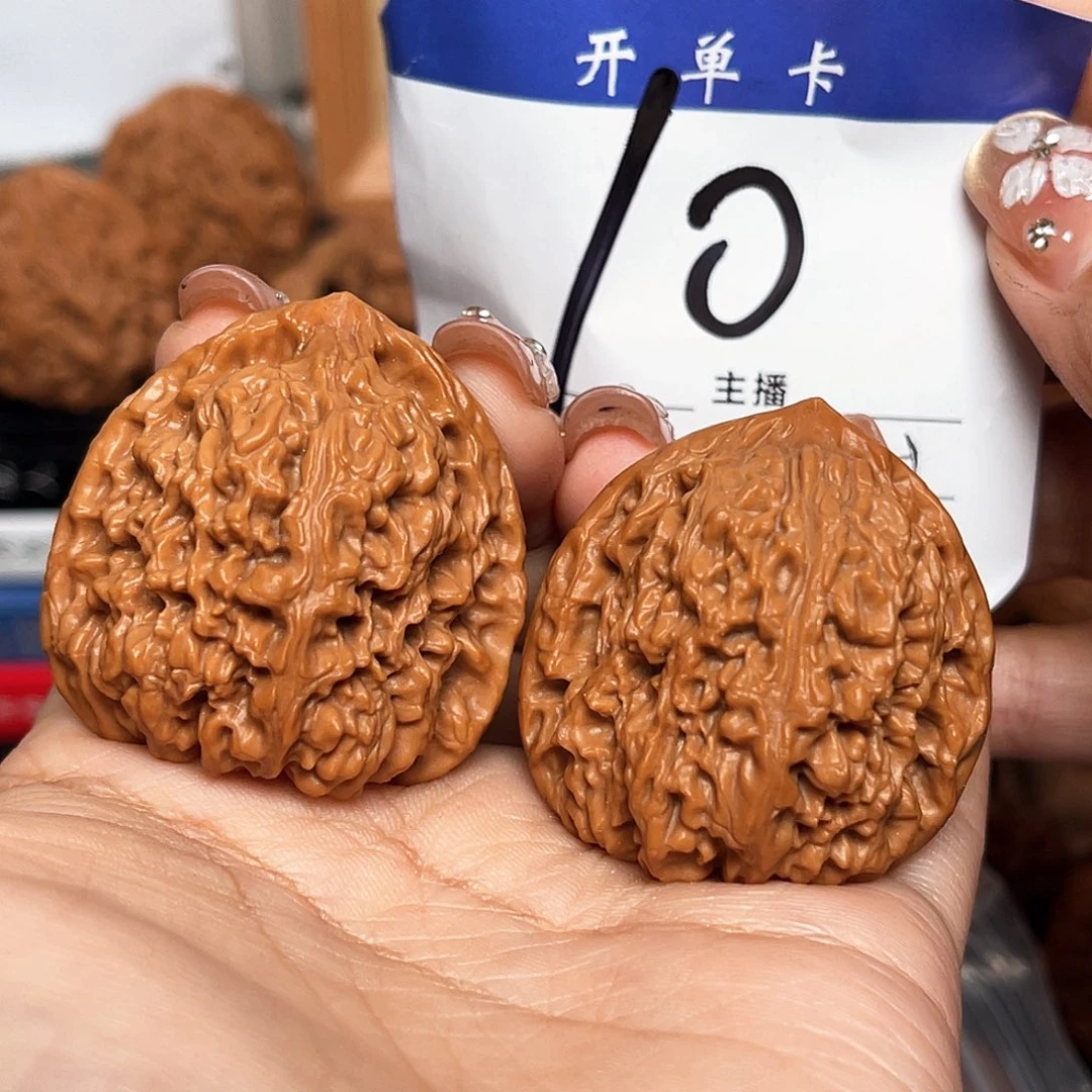 吊坠桃核三角疆38+尺寸y