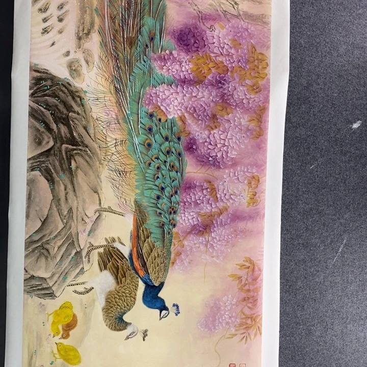 手绘作品等多种形式进行