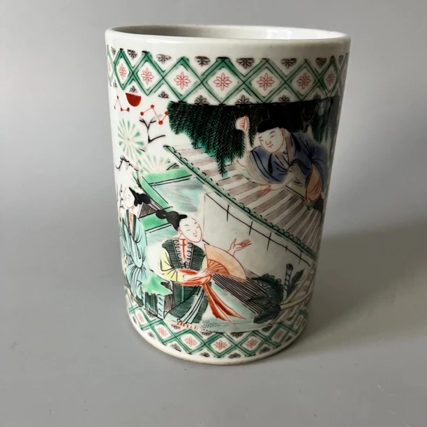 1129 清康熙 五彩人物笔筒