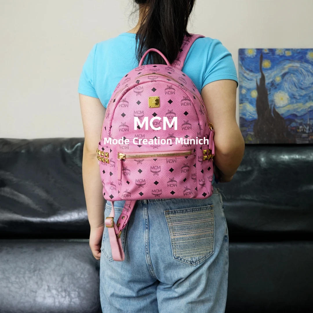 95新 MCM 粉色双肩包/F3SD04630508/0508