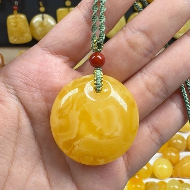 蜜蜡未镶嵌珠宝奇石