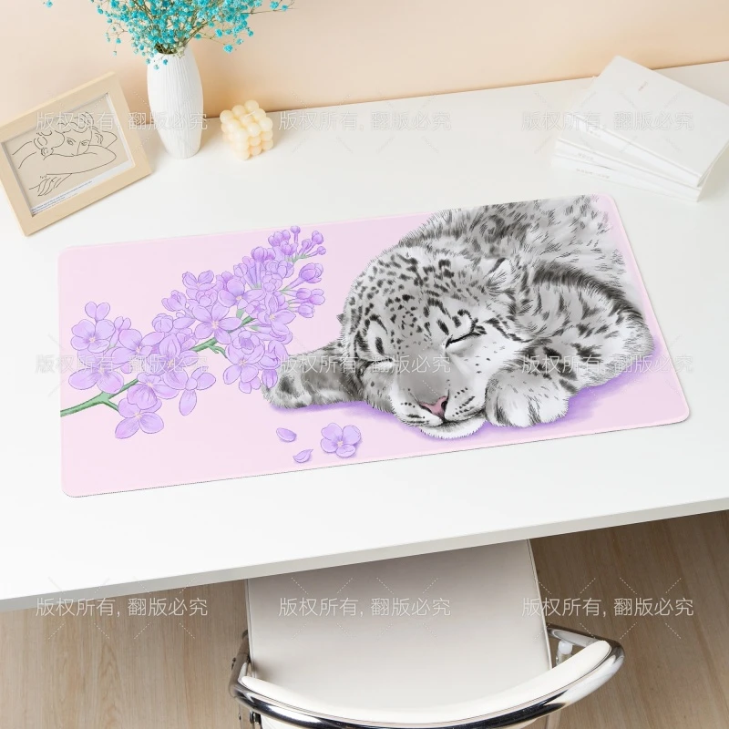 【天音文创】雪豹丁香睡眠&趴着大号书桌垫80x40cm